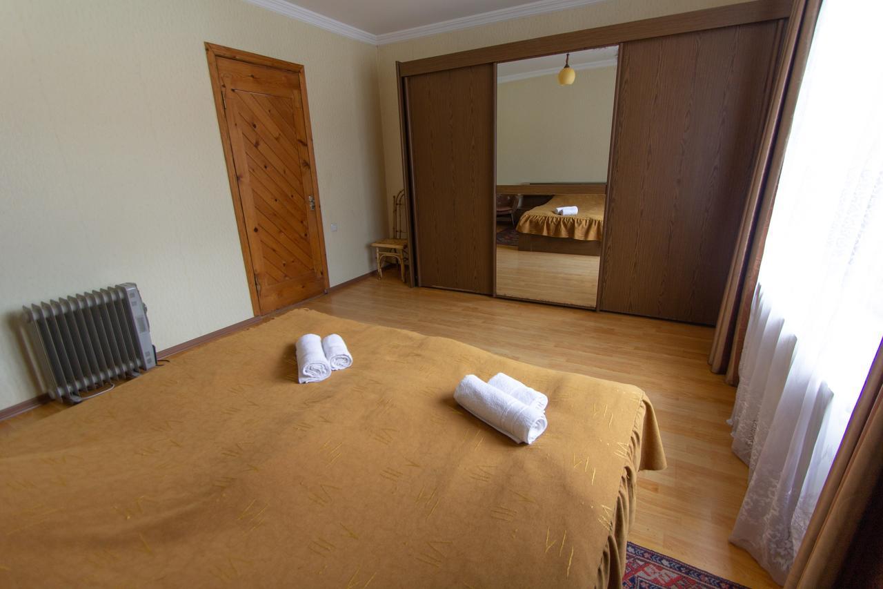 Eka&Nino Guesthouse Mestia Luaran gambar